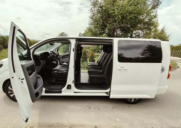 Toyota ProAce cena 125000 przebieg: 82000, rok produkcji 2020 z Andrychów małe 232